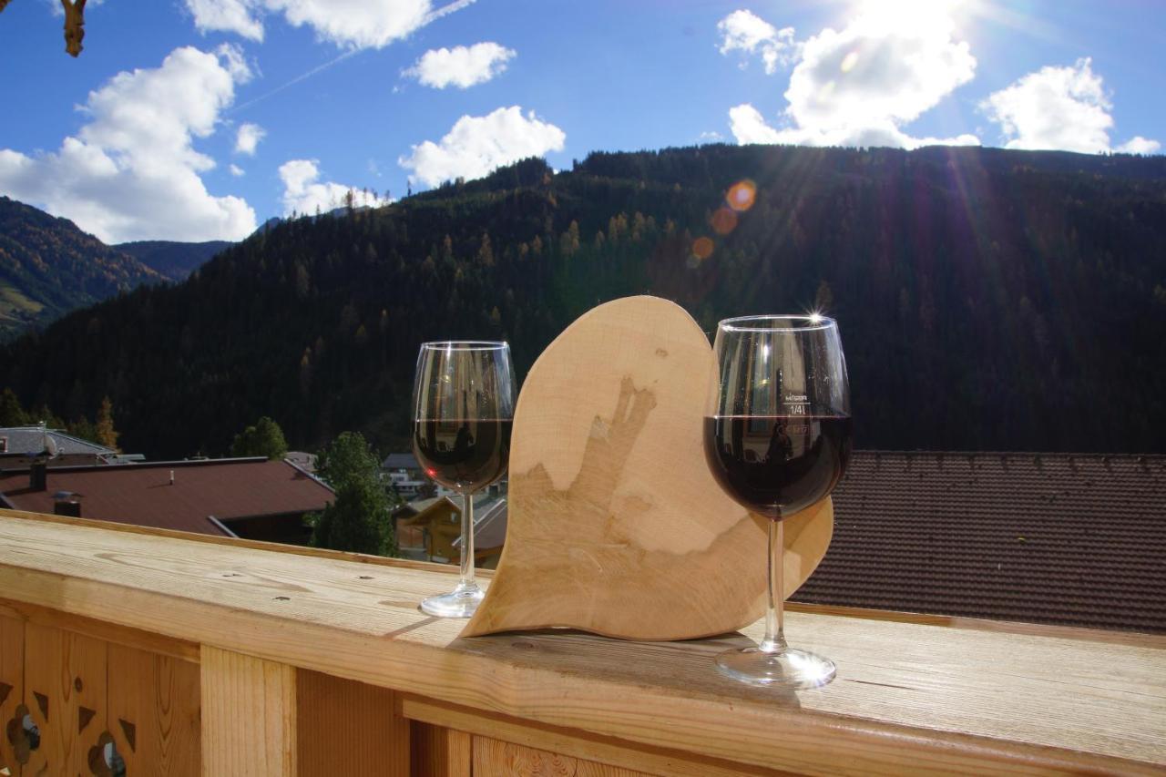 Haus Dorfblick Hotel Gerlos Bagian luar foto