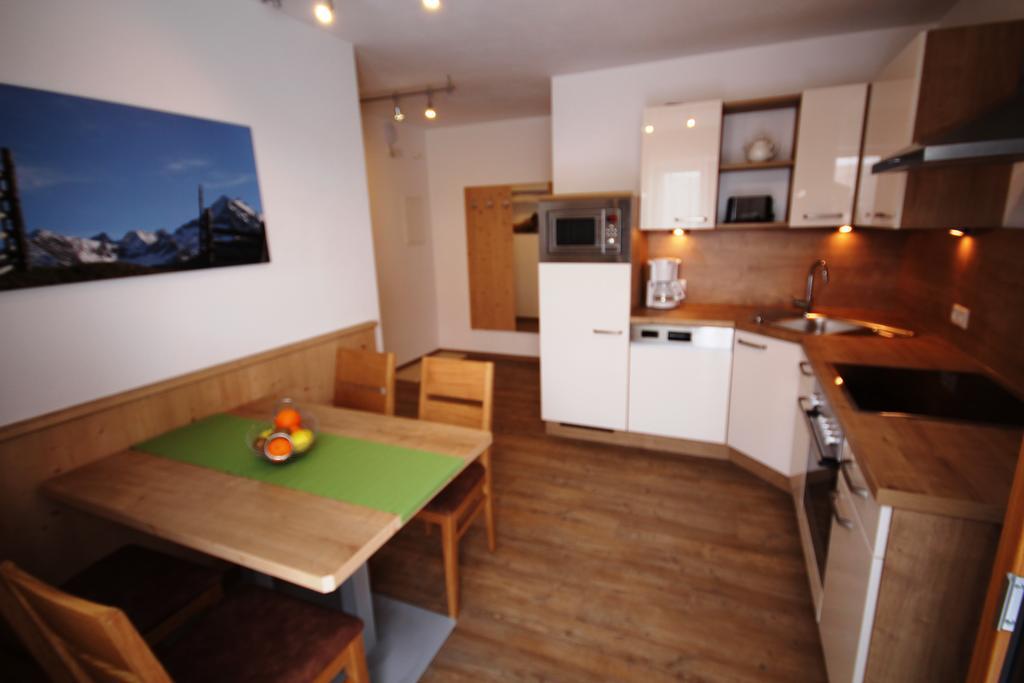 Haus Dorfblick Hotel Gerlos Bagian luar foto
