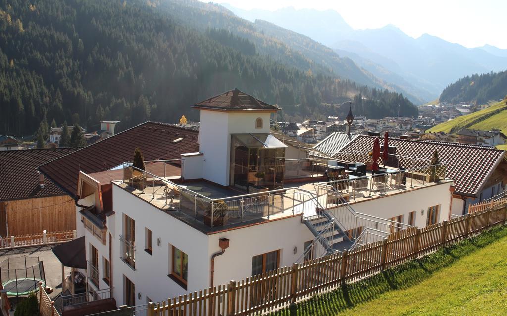 Haus Dorfblick Hotel Gerlos Bagian luar foto
