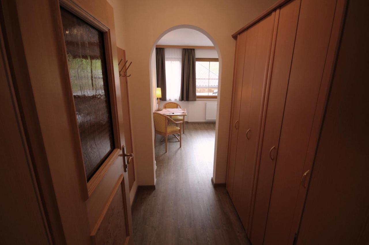 Haus Dorfblick Hotel Gerlos Bagian luar foto