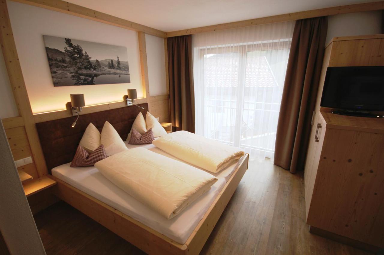 Haus Dorfblick Hotel Gerlos Bagian luar foto